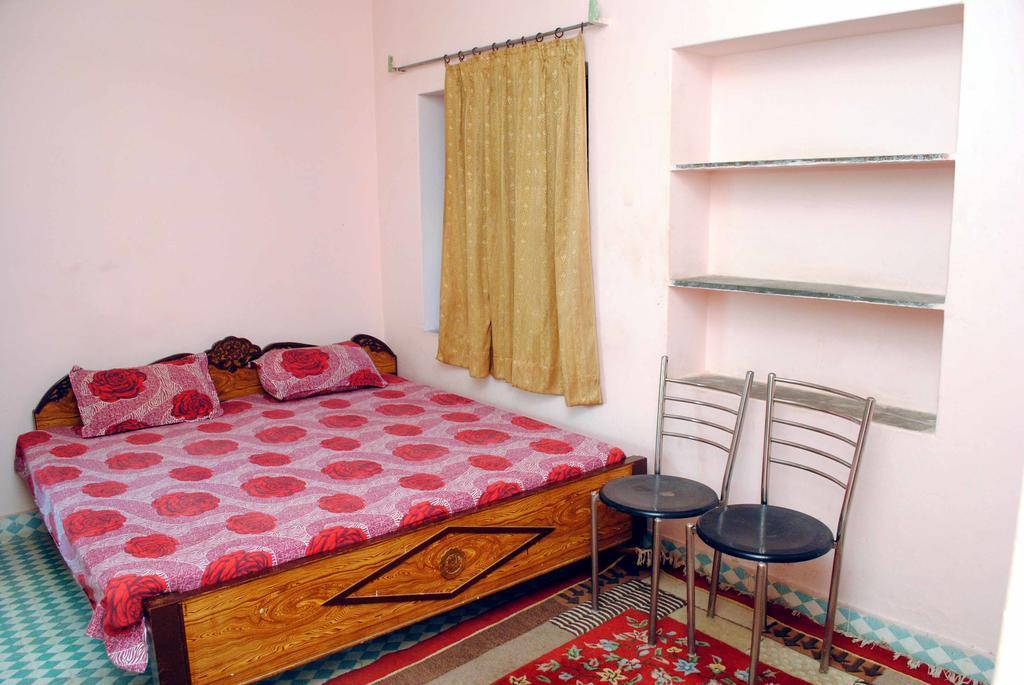 Hotel Hilltop פושקאר מראה חיצוני תמונה
